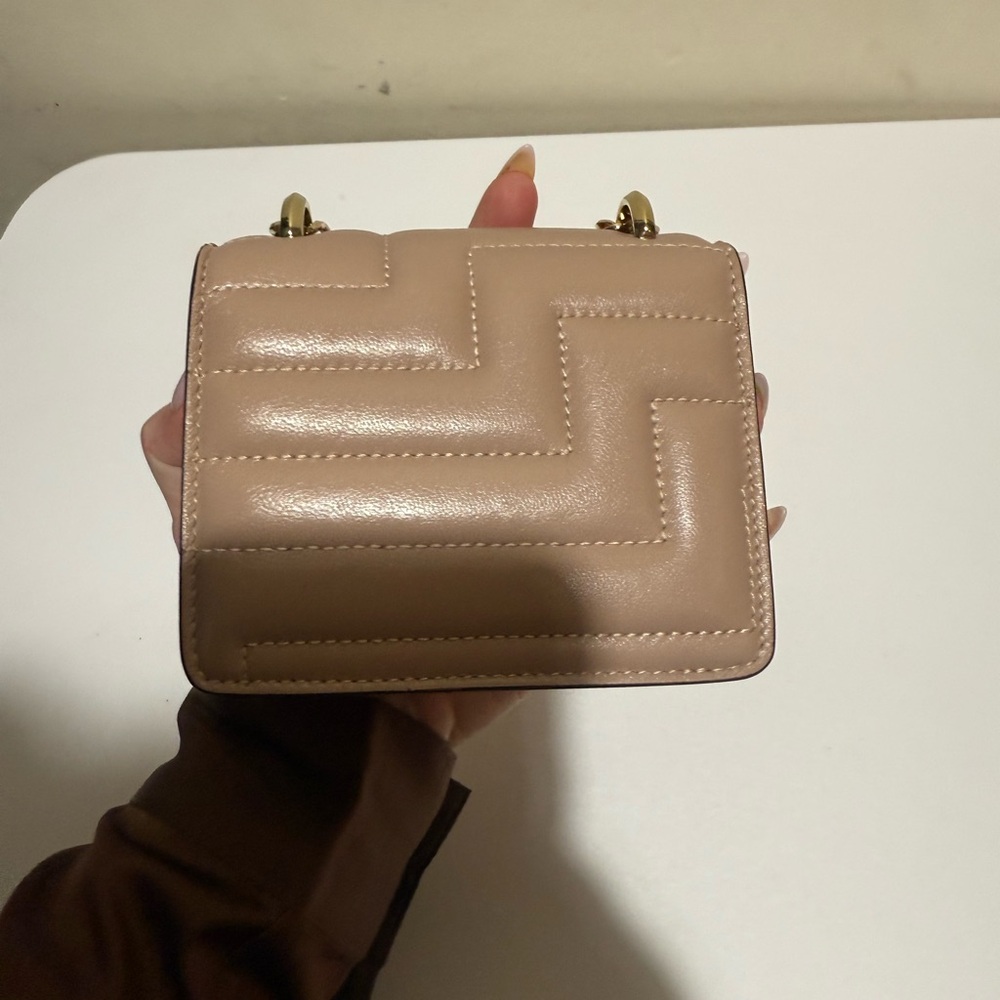 JIMMY CHOO
Micro Avenue Quad Gold Chain
Shoulder Bag, New, Beige - Picture 6 of 8